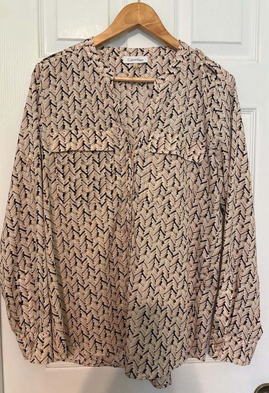 EUC Calvin Klein Long Sleeve Button-Up Top Abstract Print Size Large